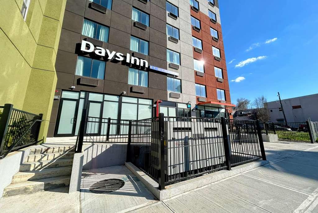Days Inn By Wyndham Staten Island New York Ngoại thất bức ảnh
