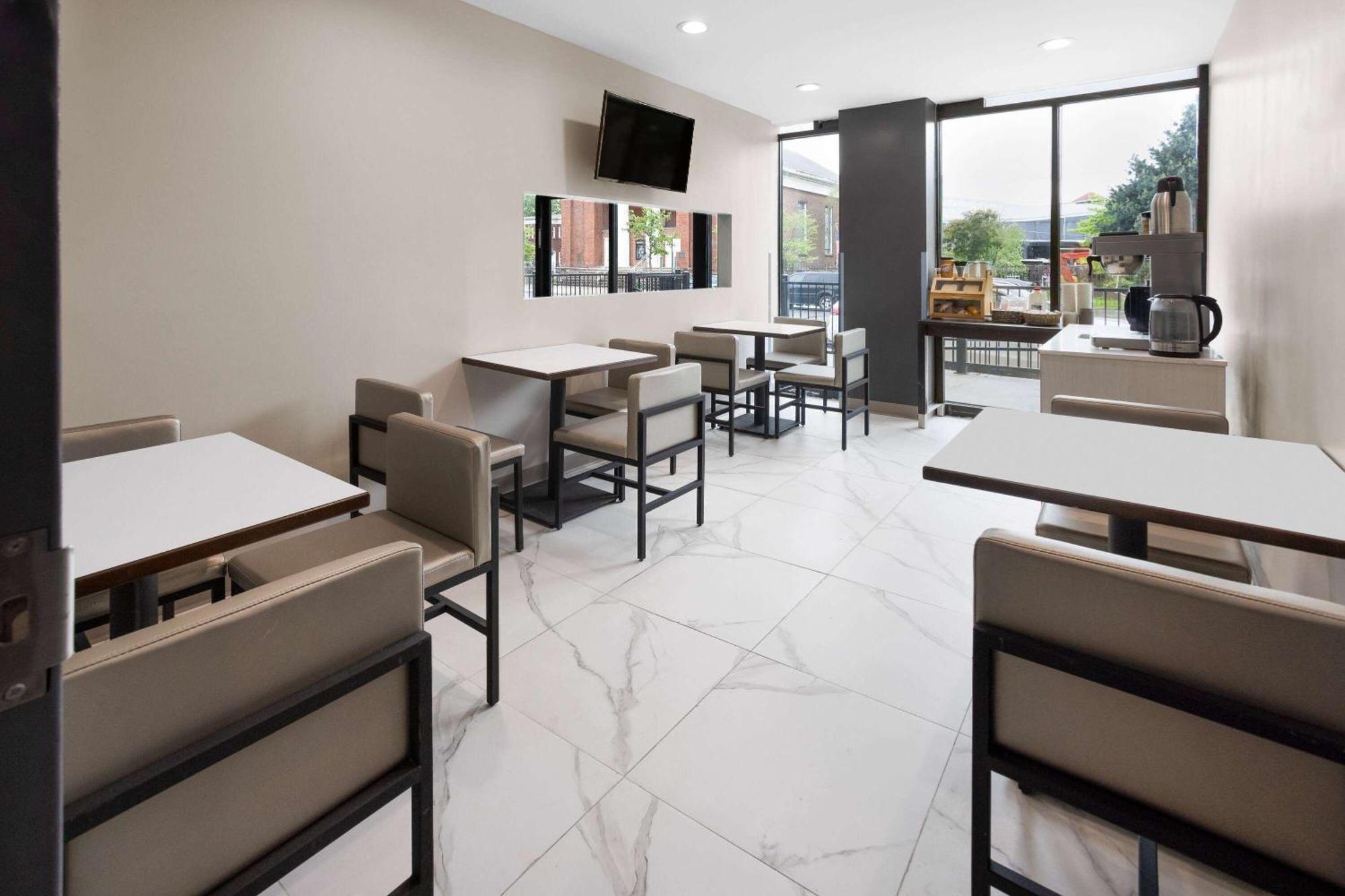 Days Inn By Wyndham Staten Island New York Ngoại thất bức ảnh
