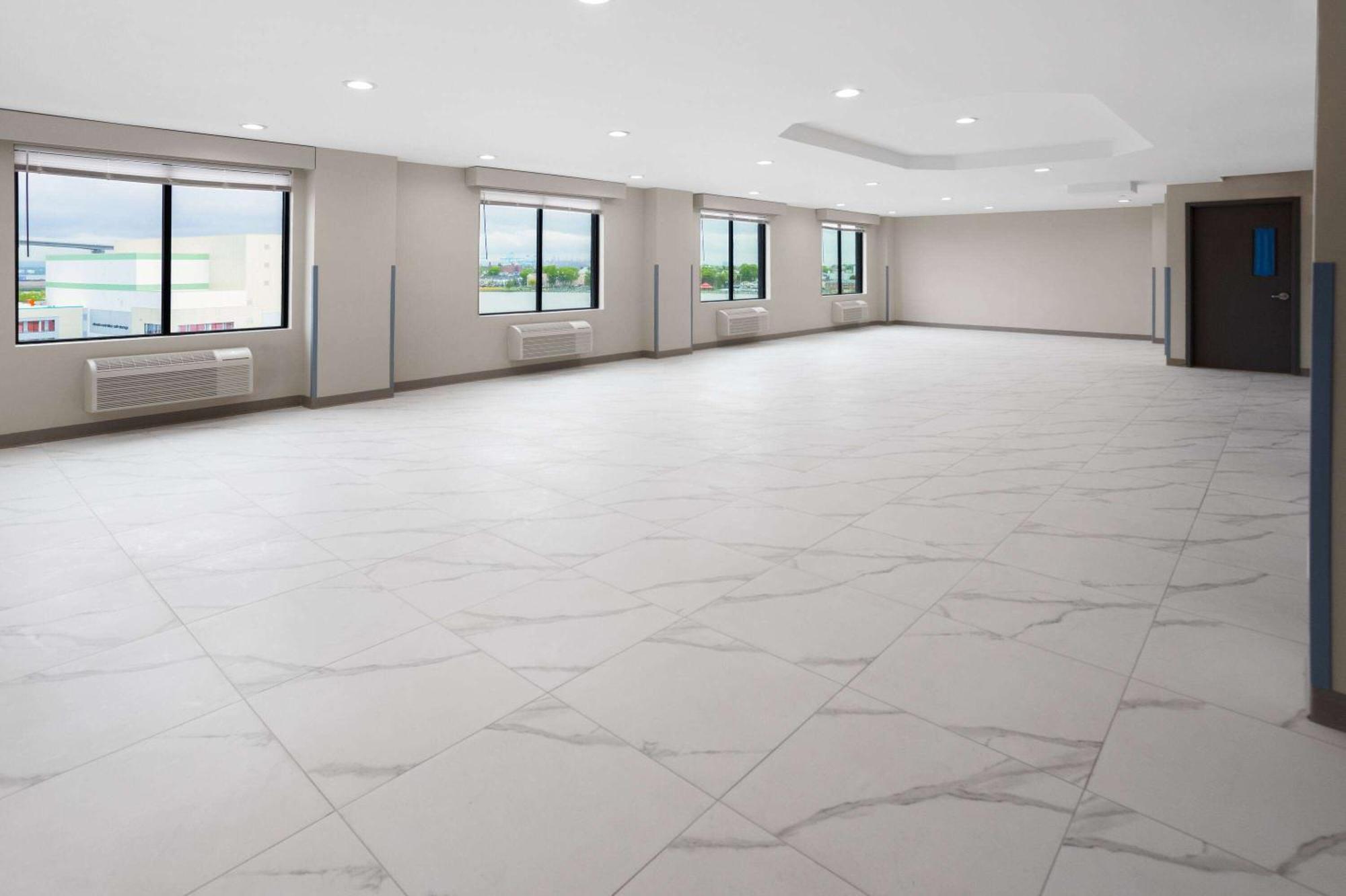 Days Inn By Wyndham Staten Island New York Ngoại thất bức ảnh
