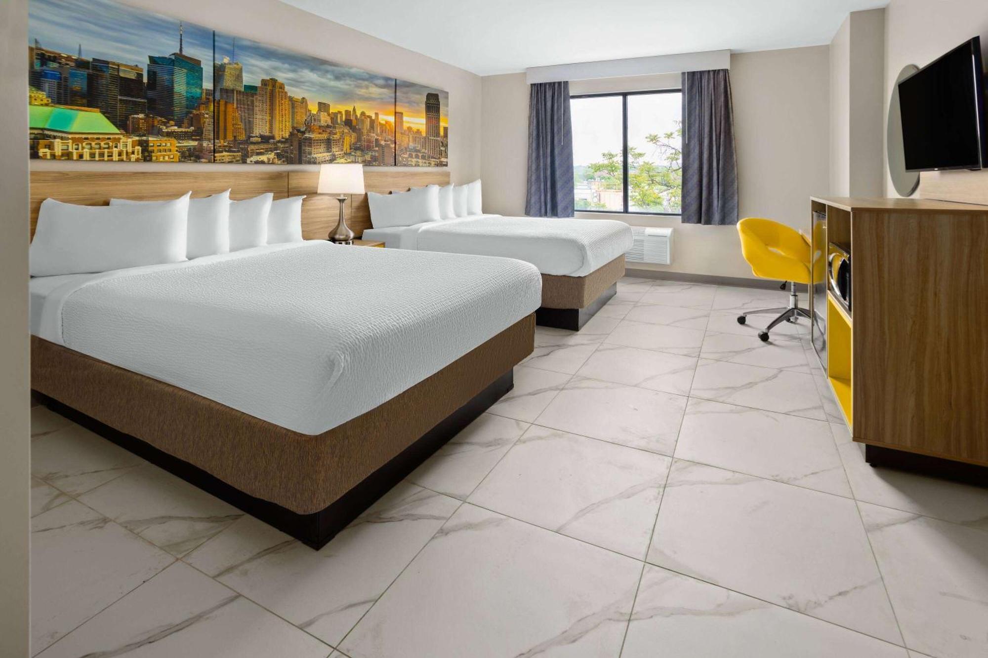 Days Inn By Wyndham Staten Island New York Ngoại thất bức ảnh