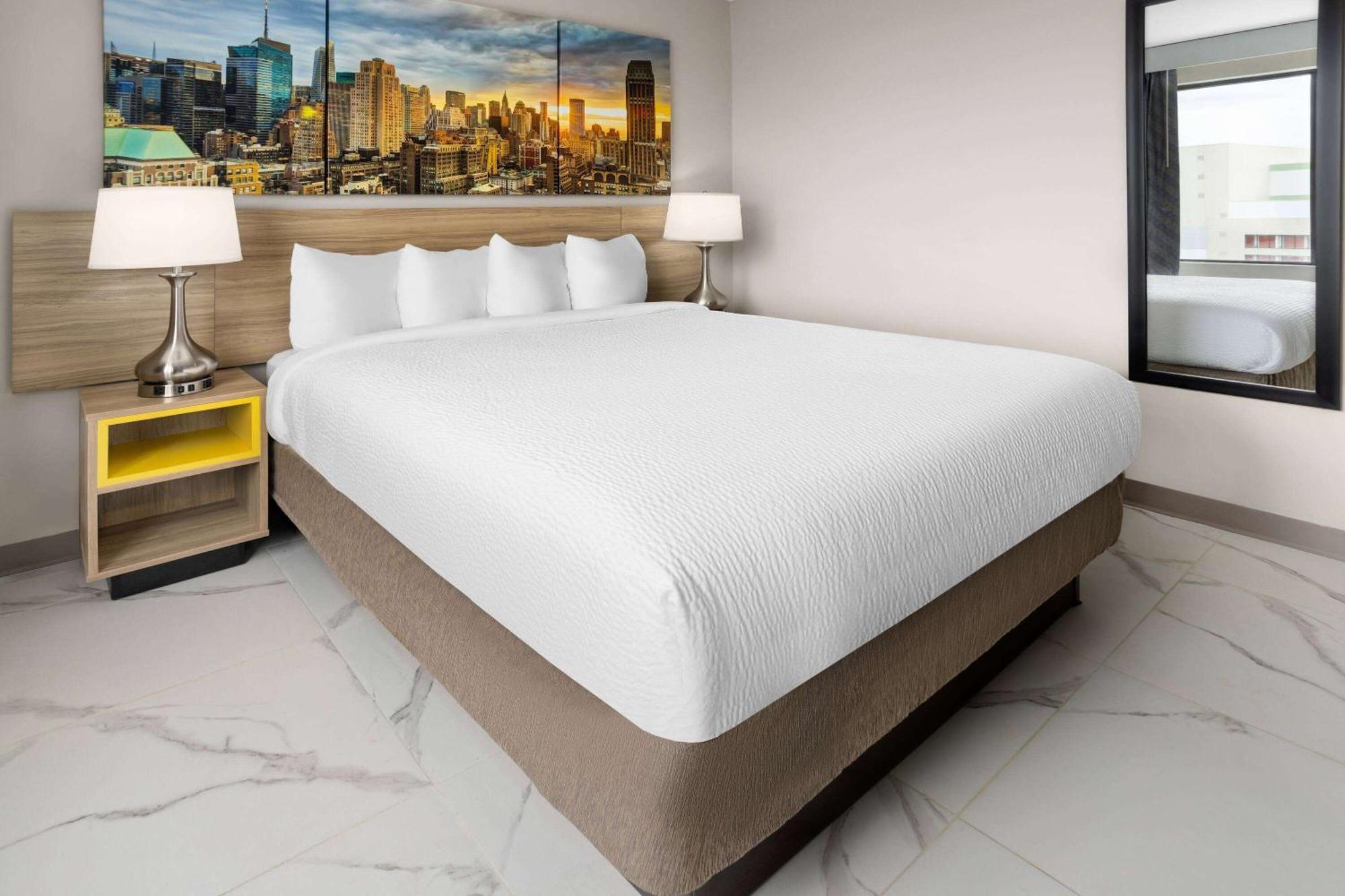 Days Inn By Wyndham Staten Island New York Ngoại thất bức ảnh